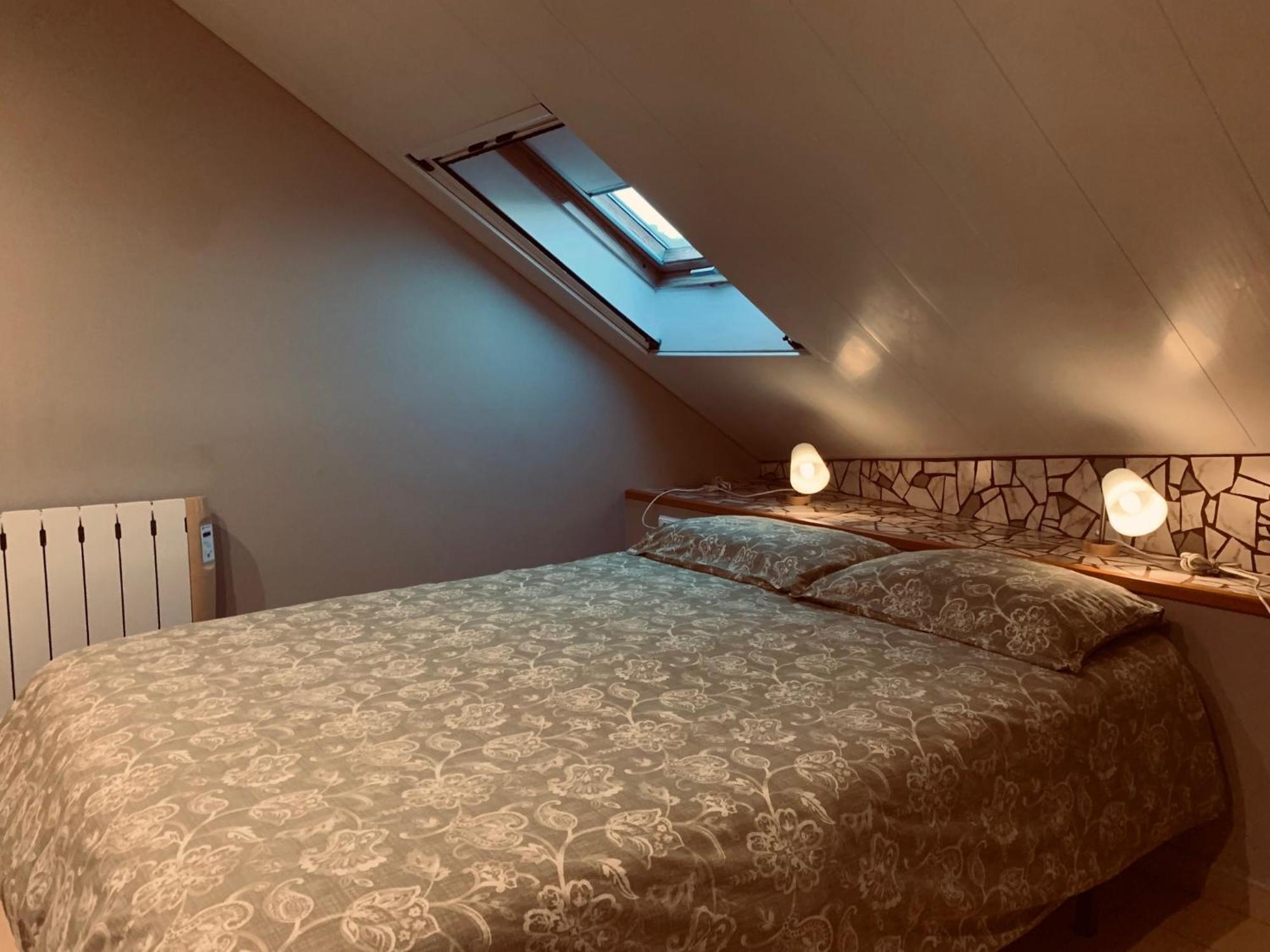 Atico Con Terraza En Graus-pirineo De Huesca Apartment *